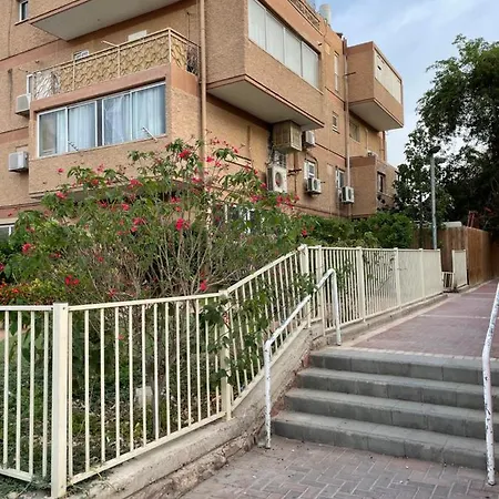 דירה יפה ומרווחת במרכז העיר Apartment Eilat Exterior photo