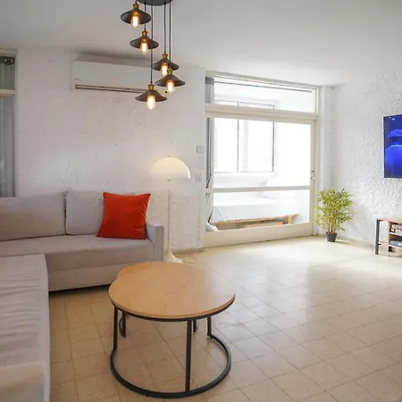 דירה יפה ומרווחת במרכז העיר Apartment Eilat Exterior photo